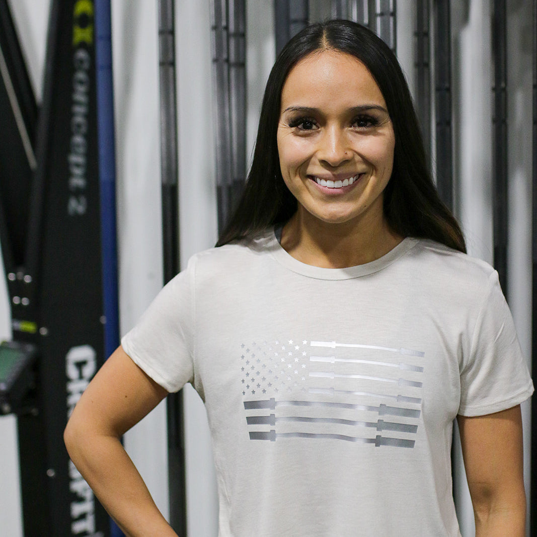 Barbell Flag Women's Cropped Tee